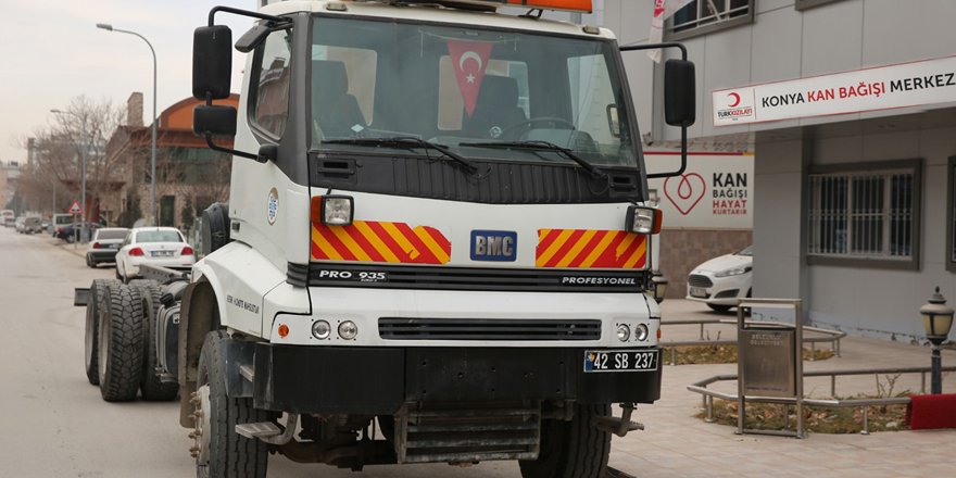 Selçuklu’dan Kızılay’a mobil kan bağış aracı desteği