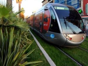 İmzalar atılıyor!