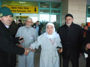 Hacılar gelmeye başladı