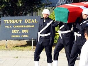 Turgut Özal zehirlendi iddiası doğru mu?
