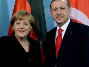 Merkel'den Başbakan'a Büyük Teklif