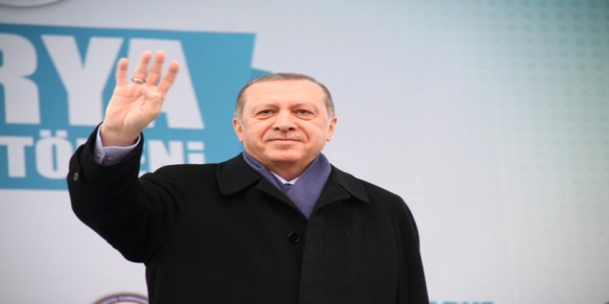 Erdoğan'ın uçağına Konya semalarında jetler eşlik etti