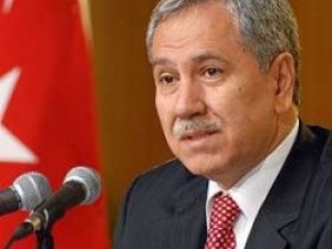 Arınç: Ana dilde savunma için talimat verildi