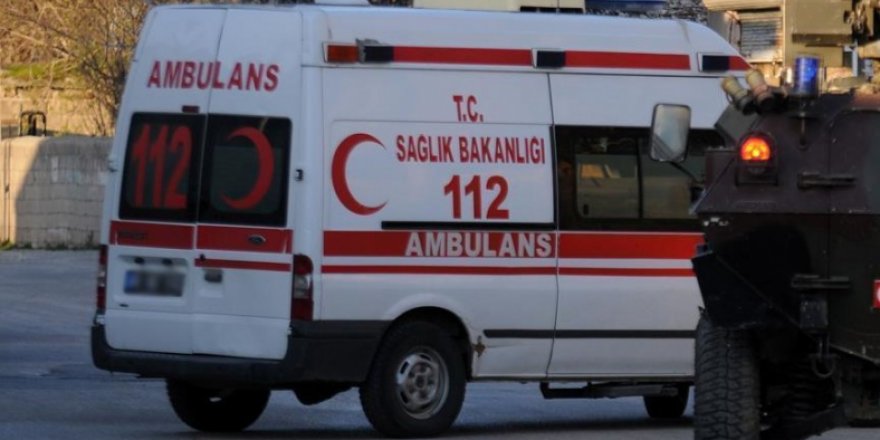 Hakkâri'de yaralanan asker şehit oldu