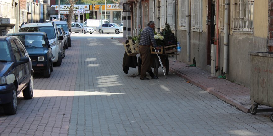 Dilenciliği meslek haline getirenlere örnek olsun