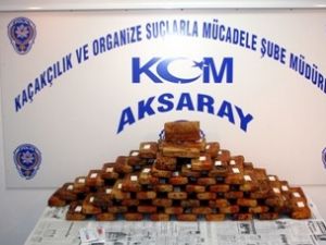 Kamyonetin bagajından 52 kilo eroin çıktı