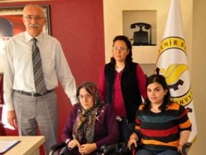 Plastik kapaklar umut oldu