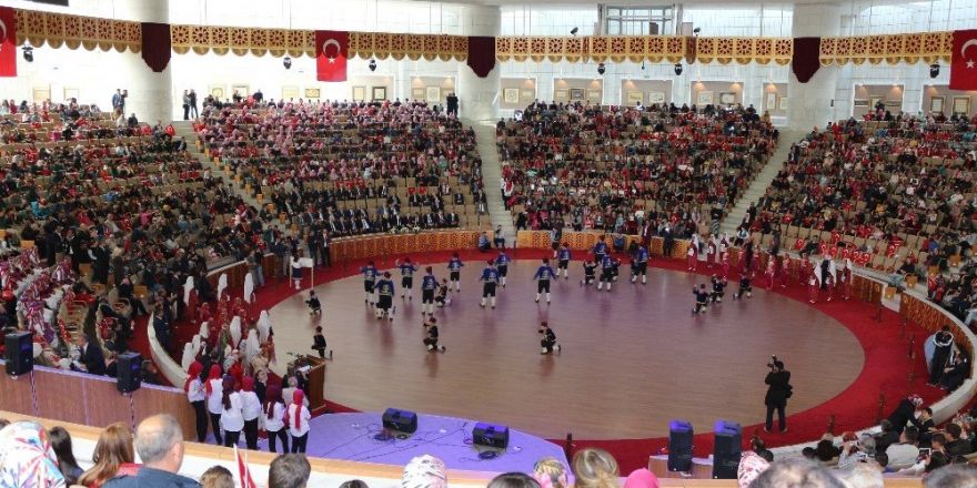 Konya’da 23 Nisan kutlamaları