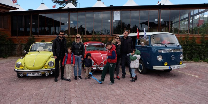 Vosvoslar konvoy halinde şehir turu attı