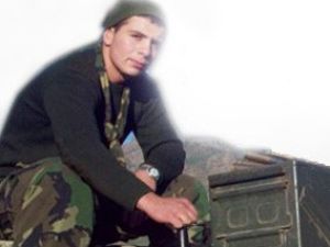 Şehit askerden ölüm şiiri yürekleri dağladı
