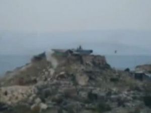 Korku ve panik içinde bağırıyorlar