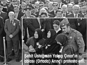 Şehit ablasından Arınç'a protesto: Hangi yüzle geldiniz
