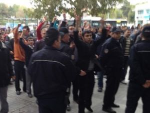 Konya'da açlık grevine destek gerginliği