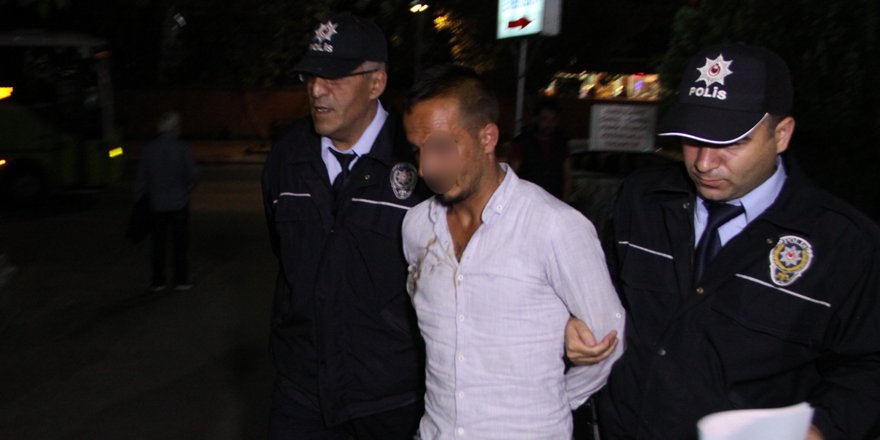 Otobüsteki torbacı, İzmit’teki molada kusunca yakayı ele verdi