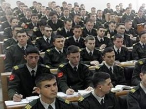 Askeri okula Kur'an dersine onay verildi