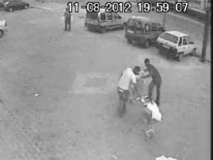 Market arabalı hırsızlar tutuklandı