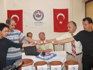 Diva-Sen üyeleri umreye gidiyor