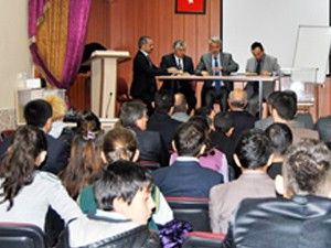 Kulu'da öğrenciler meclis başkanını seçti