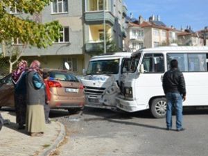 Trafik kazası: 4 yaralı