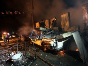 İsrail Gazze'de 300 noktayı vurdu