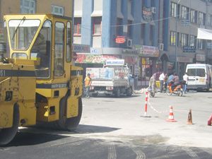 Karatay döküyor, Gaznet söküyor