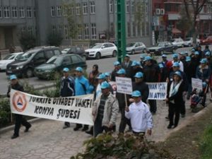 Sağlık için yürüdüler