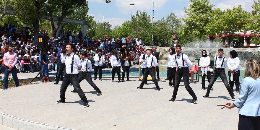 Engellerin zihinlerde olduğunu gösterdiler