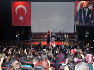 90'lar pop konseri