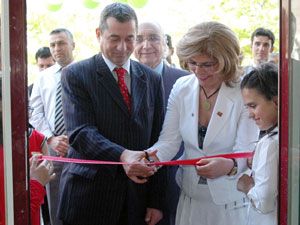 Vision 42 güzellik merkezi açıldı