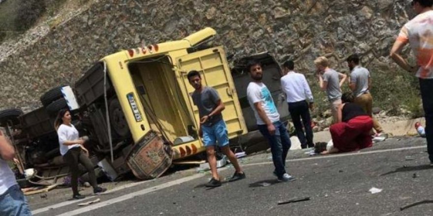 Marmaris’te tur midibüsü devrildi: 23 kişi öldü