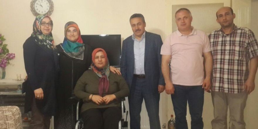 Seydişehir belediyesinden engelli vatandaşa akülü araba