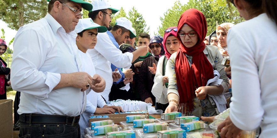 Meram Belediyesinden engellilere Beyşehir gezisi