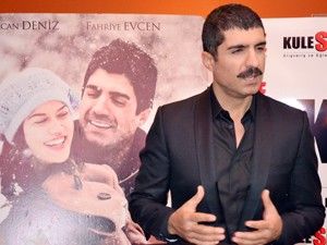 Özcan Deniz Konya'da film gösterimine katıldı