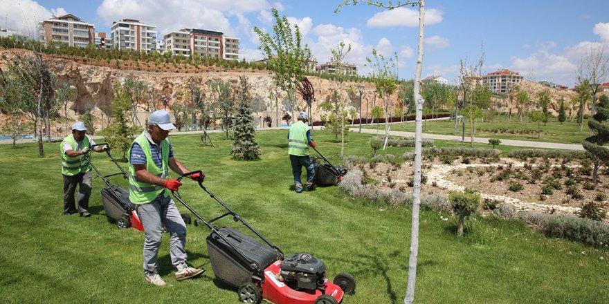 Selçuklu’da yeşil alanlar yaza hazırlanıyor