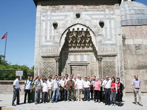 Urfa ve Bursa Konya’da buluştu