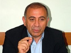 Gürsel Tekin: Türkiye'nin her yeri İzmir olacak