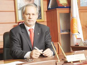 Faruk Dügen, duble yol çalışmalarını değerlendirdi