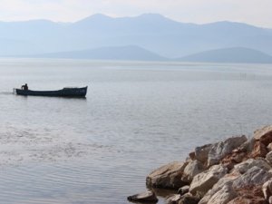 Beyşehir Gölü’nde su sporu gösterisi
