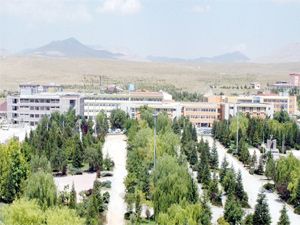 Selçuk ek binalarla büyüyor