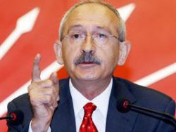 Kılıçdaroğlu: Okulda kısa kolu yasaklamak sapıklıktır