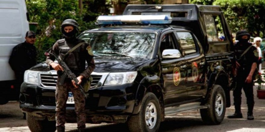 Mısır'da silahlı saldırı: 23 kişi öldü