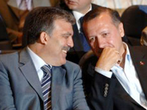 Financial Times’ten Erdoğan ve Gül analizi