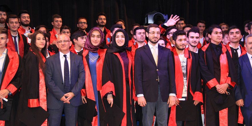 Selçuk Üniversitesi’nde mezuniyet sevinci