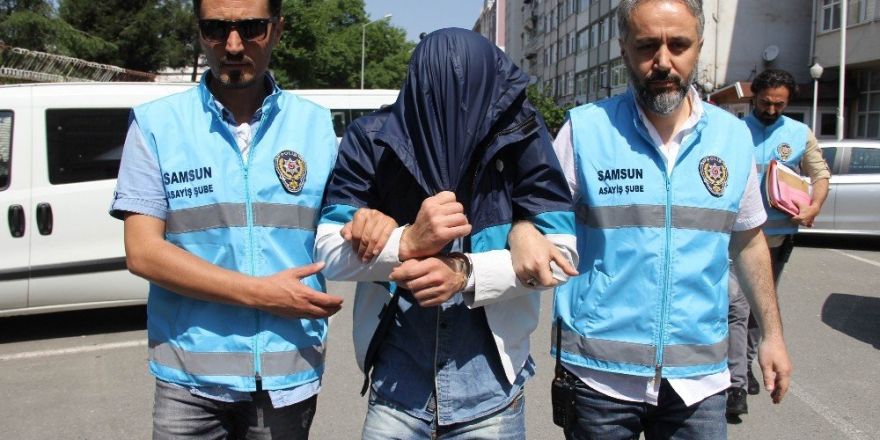 Çalıştığı marketin başka bir şubesini silahla soydu