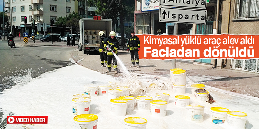 Kimyasal yüklü araç alev aldı faciadan dönüldü
