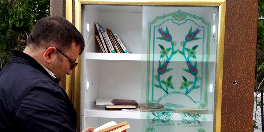 Seydişehir'de sokak kütüphaneleri açıldı