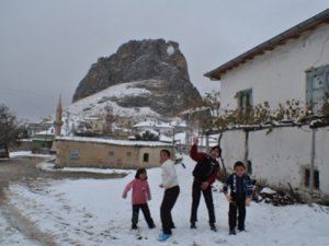 Halkapınar beyaza büründü