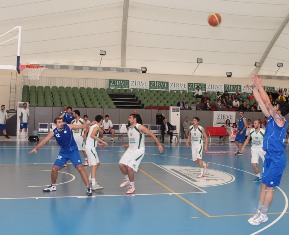 Bölgesel basketbolda zirveye geçit yok