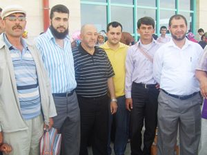 Emmioğlu Giyim umrecilerini yolcu etti