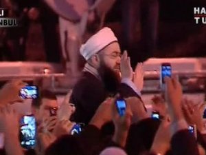 Cübbeli Ahmet Metris'ten çıktı